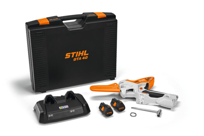 Stihl GTA40 Cordless Pruner Set - Image 6