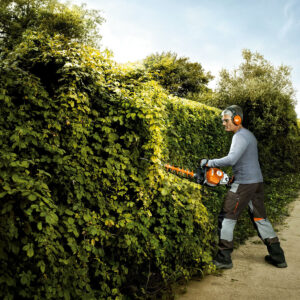 Stihl HS82RC-E-30 Hedgetrimmer - Image 3