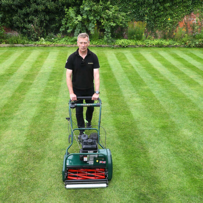 Allett Kensington 20B Lawnmower - Image 2