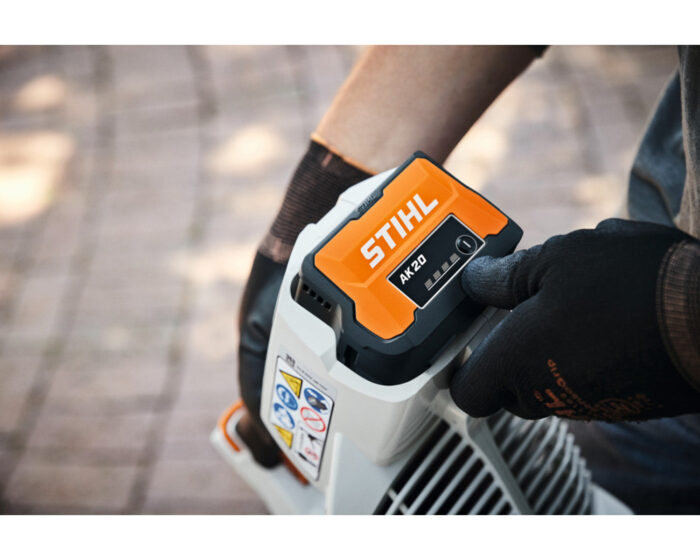STIHL BGA57 Cordless Blower Set - Image 5