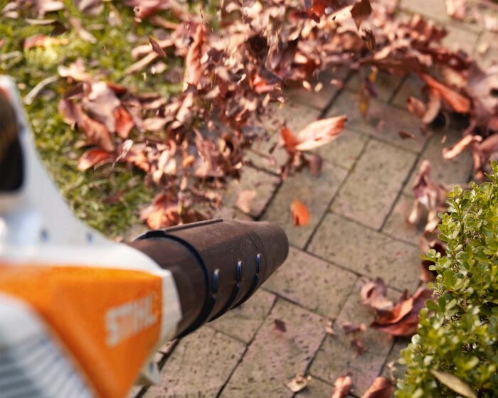 STIHL BGA57 Cordless Blower Set - Image 4