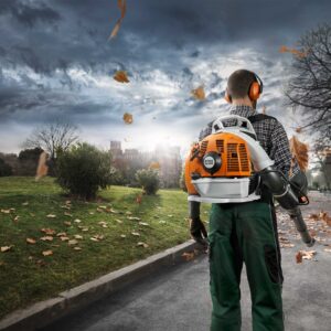STIHL BR350 Backpack Blower - Image 2