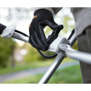 STIHL FSA120 Cordless Brushcutter - Image 4