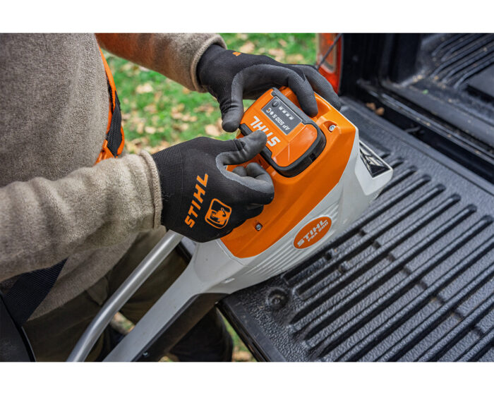 STIHL FSA200 Cordless Brushcutter - Image 3