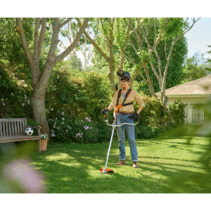 STIHL FSA80 Cordless Grass Trimmer Set - Image 4