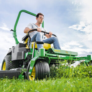 John Deere Z515E Side Discharge 48" Zero-Turn Lawn Mower - Image 2