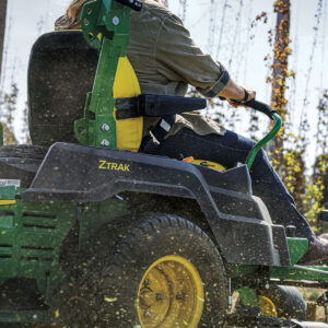 John Deere Z530M Side Discharge 48" Zero-Turn Lawn Mower - Image 3