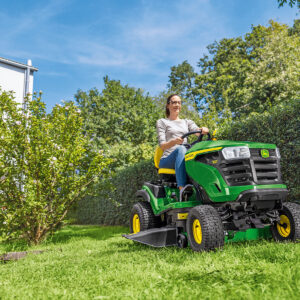 John Deere X127 Side Discharge and Mulching 42" Ride On Lawn Mower - Image 3