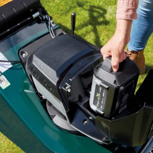 Hayter Harrier 41 Autodrive VS Cordless Lawnmower - Image 5