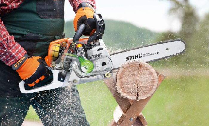 Stihl MS251 Chainsaw - Image 4