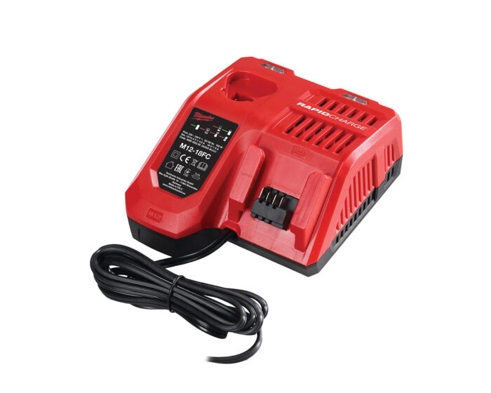 MILWAUKEE® M18 FUEL™ 30cm Chainsaw Kit - Image 7