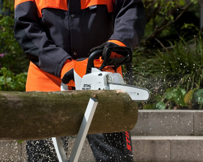 Stihl MSA160C-B Cordless Chainsaw - Image 2