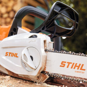 STIHL MSA80C-B Cordless Chainsaw - Image 3