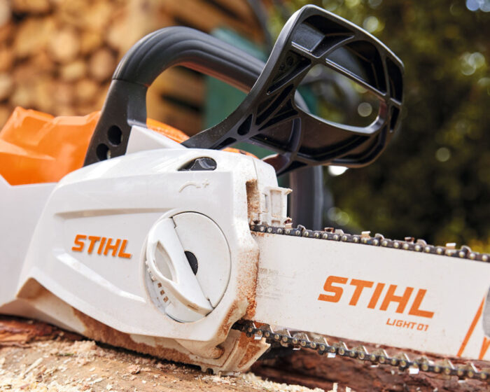 STIHL MSA80C-B Cordless Chainsaw Set - Image 4