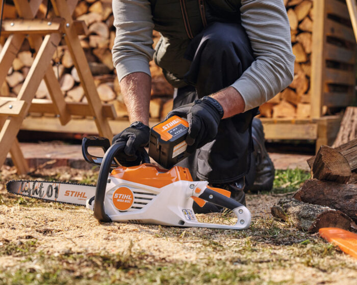 STIHL MSA80C-B Cordless Chainsaw Set - Image 9