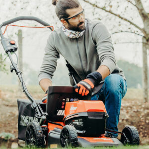 Echo DLM-310/46P Cordless Lawnmower - Image 2