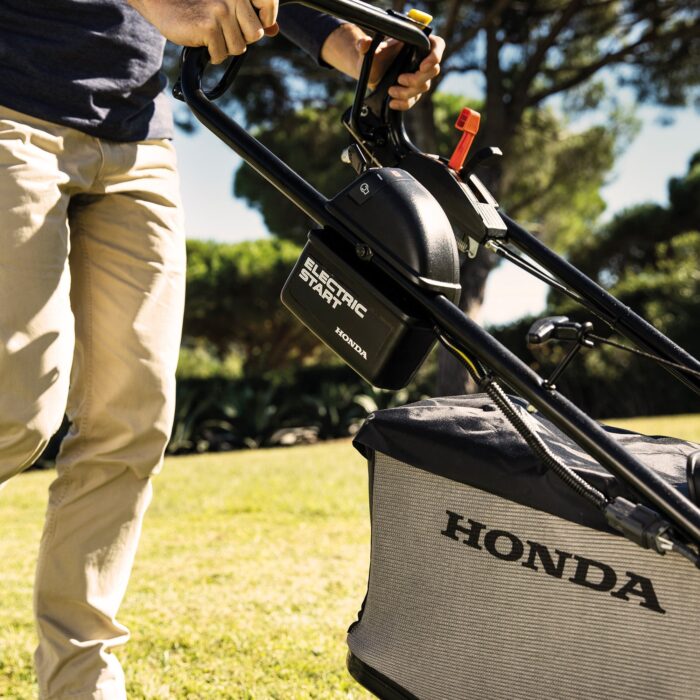 Honda HRX 537 HZ Lawnmower - Image 4