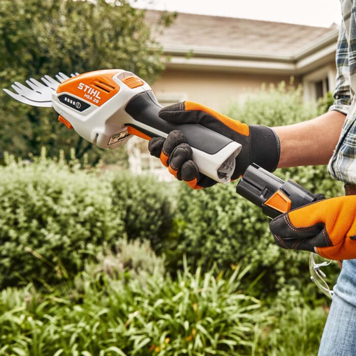 Stihl HSA26 Cordless Garden Shears - Image 5