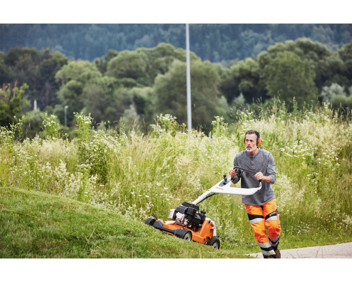 STIHL RM756 GC Lawnmower - Image 3