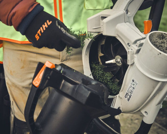 STIHL SHA 140 Cordless Vacuum Shredder - Image 4