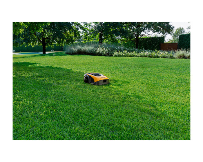 STIGA A 1500 Robotic Lawnmower - Image 8