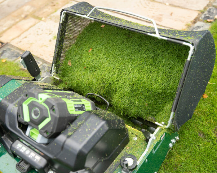 Allett Stirling 43 Cordless Lawnmower - Image 4