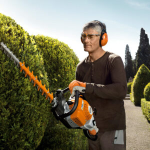 Stihl HS82T-30 Hedgetrimmer - Image 2