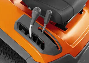 Husqvarna TC 112 Rear collect 37" Ride On Lawn Mower - Image 7